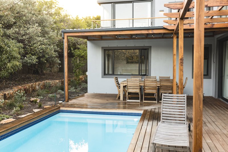 jardín con alberca de casa en venta en Puebla